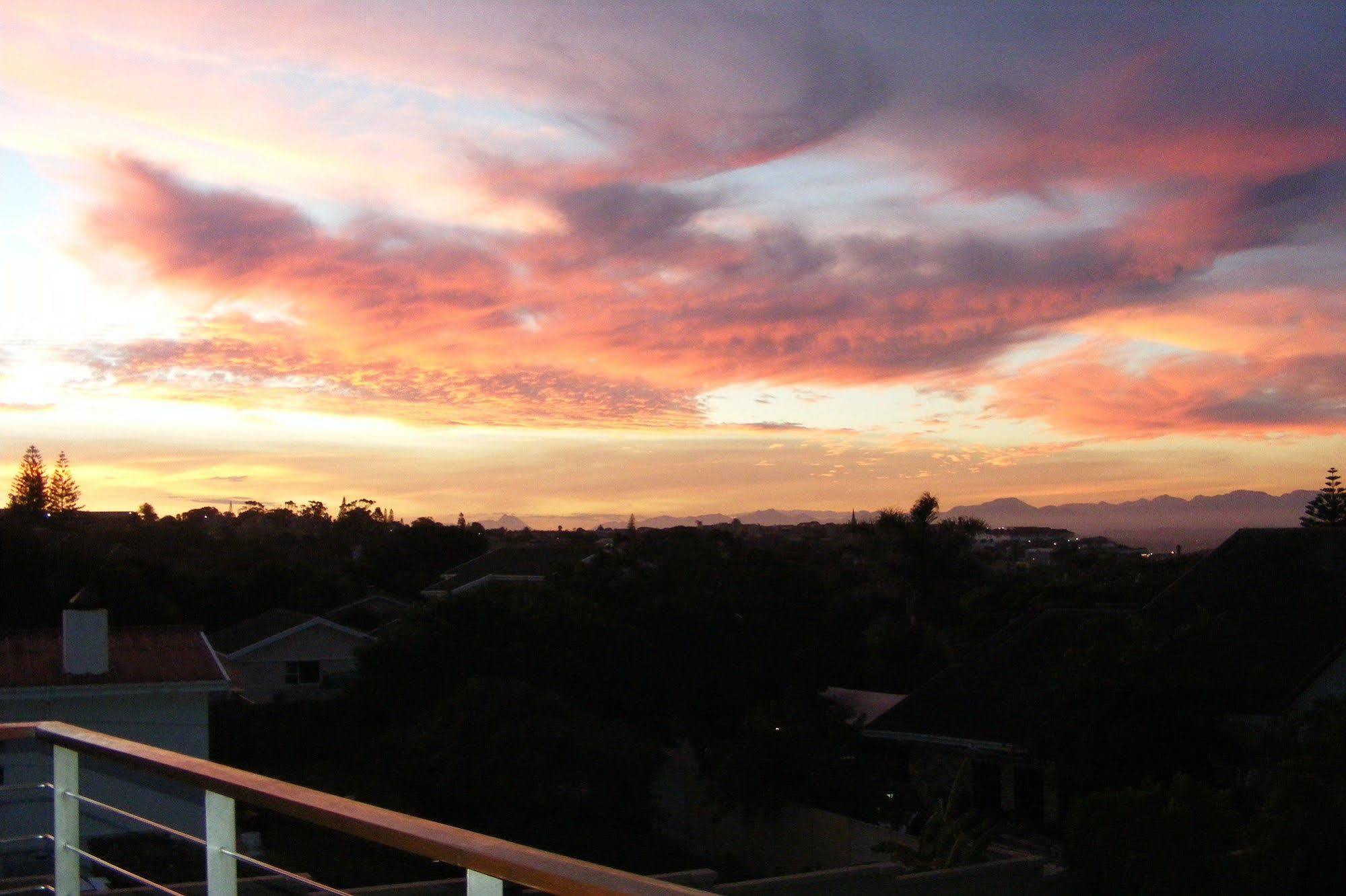 Linkside 2 Self-Catering Hotel Mossel Bay Exterior photo